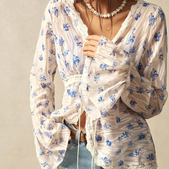 Multicolor Boho Women's Casual Woven V-Neck Bell Sleeve Printed Blouse - Picture 7 of 7